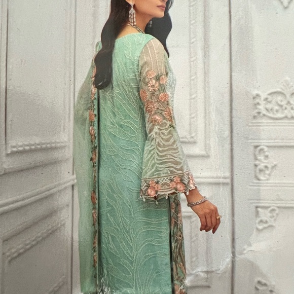 Saree in great condition - Picture 6 of 7